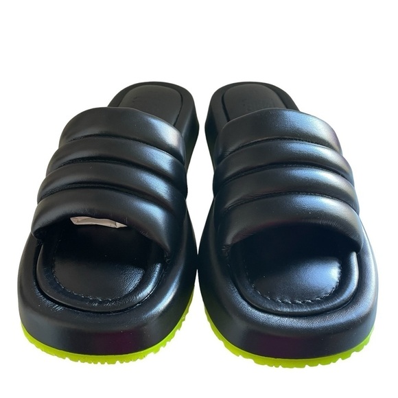 P448 Fergie Sandals Black Made in Italy NWT - Picture 3 of 15